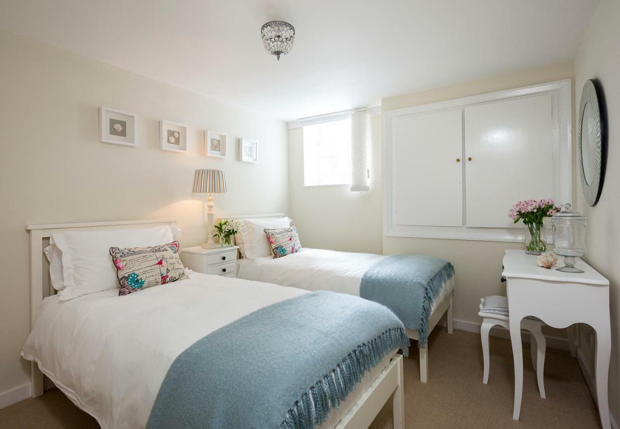 Albany Apartment Whitby Esterno foto