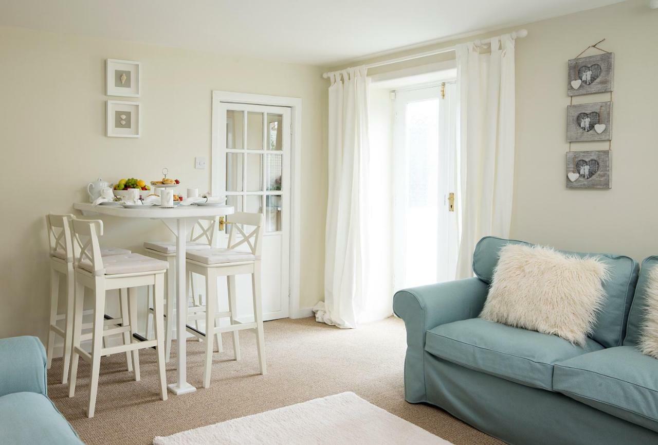 Albany Apartment Whitby Esterno foto